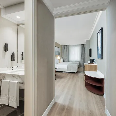 Elite World Comfy Taksim Hotel