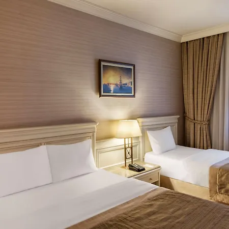 Hotel Elite World Comfy Taksim 4*