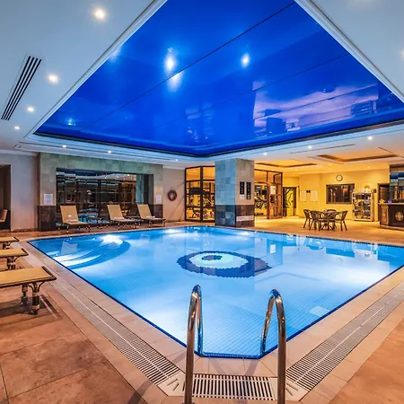 Elite World Comfy Taksim Hotel 4*