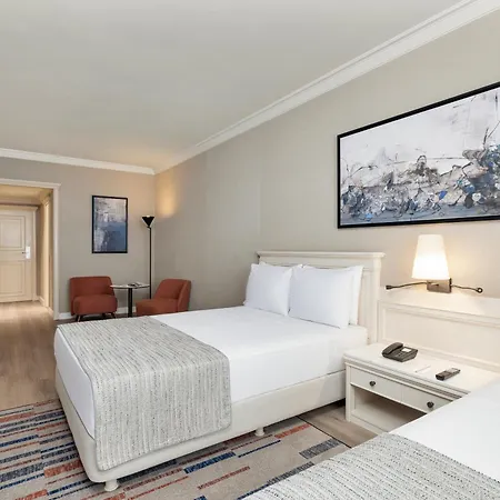 Elite World Comfy Taksim Istambul