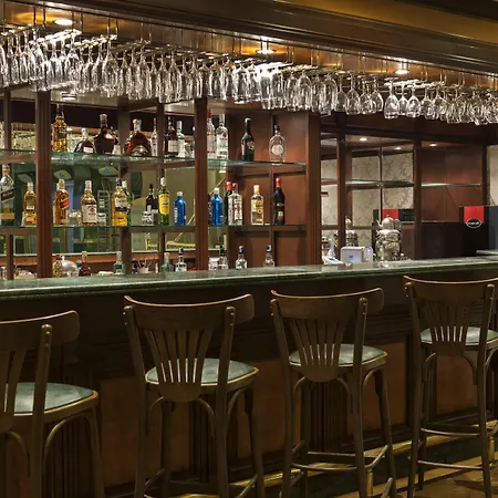 Hotel Elite World Comfy Taksim 4*