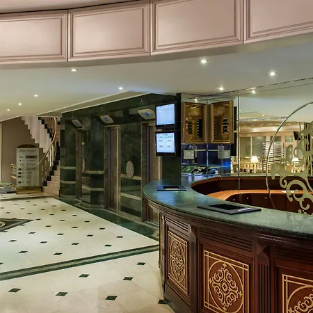 Elite World Comfy Taksim Hotel 4*