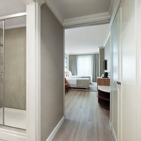 Elite World Comfy Taksim Recently Renovated Hotel Istanbul