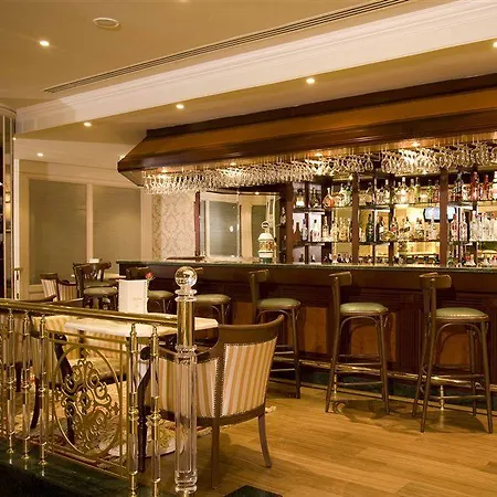 Elite World Comfy Taksim 4* Istambul