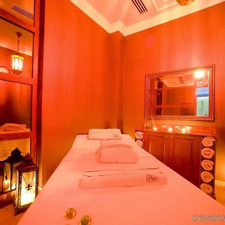 Hotel Elite World Comfy Taksim 4*