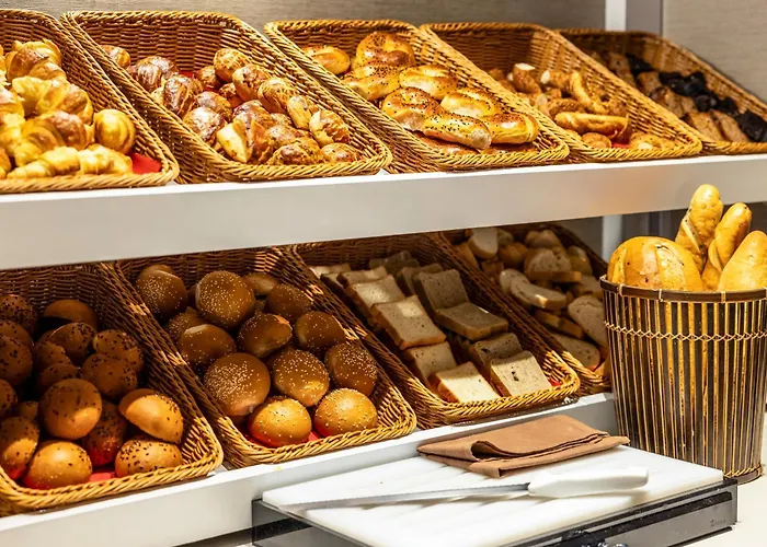 Elite World Comfy Taksim