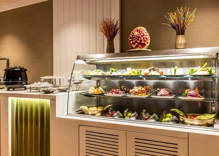 Hotel Elite World Comfy Taksim 4*