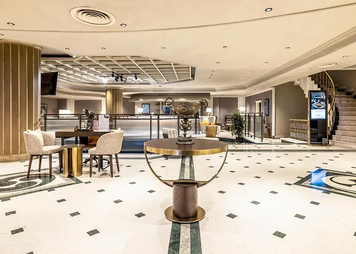 Elite World Comfy Taksim