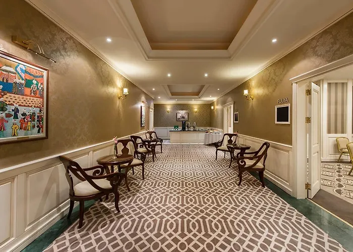 Elite World Comfy Taksim Istambul